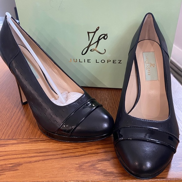 COPY - COPY - JULIE LOPEZ LEATHER/PATENT HEELS 7.5 - Picture 1 of 3